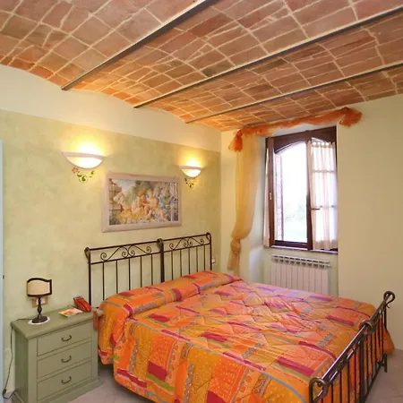 Appartement Sleeps 4 Air Con T239908 Magione