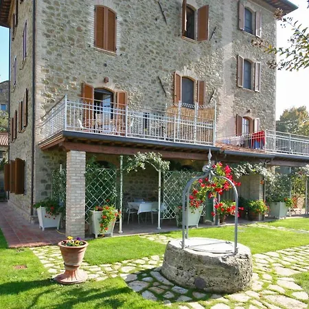 Sleeps 4 Air Con T239908 * Magione