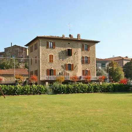 Sleeps 4 Air Con T239908 Appartamento Magione